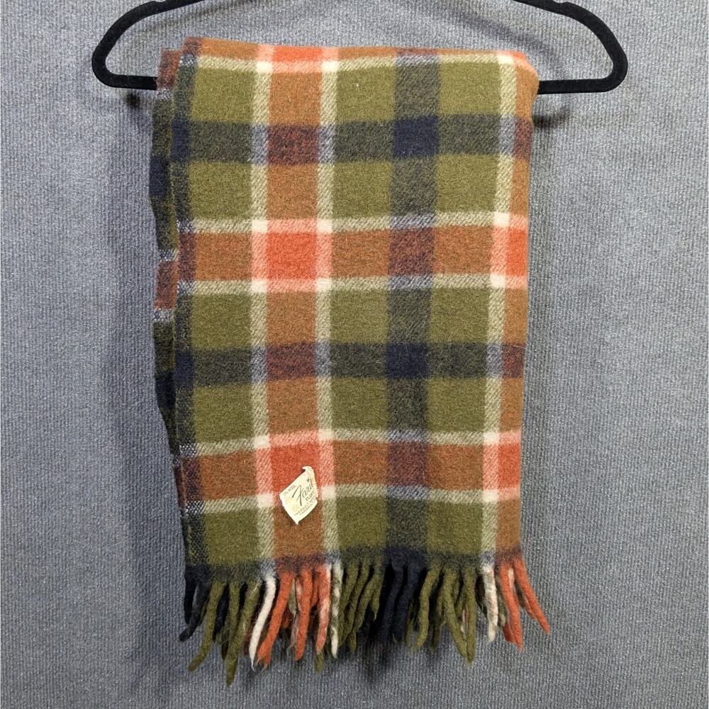 Vintage Faribo Fluff-Loomed Wool Blanket Green Orange Fringe 46x56 Throw EUC